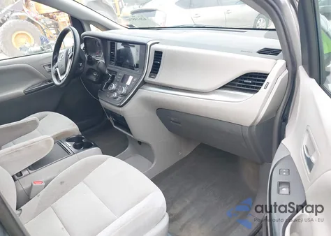 2017 Toyota Sienna Le 8 Passenger from USA, damaged, VIN 5TDKZ3DC4HS802872